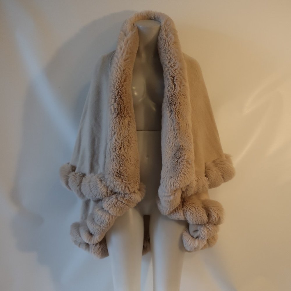 Bloomingdale's Beige Faux Fur Trim Cape